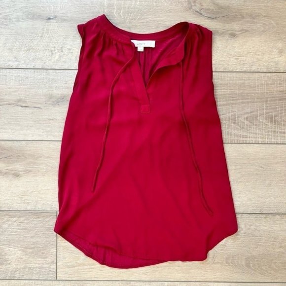 LOFT Tops - LOFT burgundy tank size XS